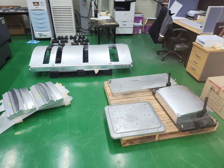 a2b4cbe3404d934aba4c7bef66b76596.jpg